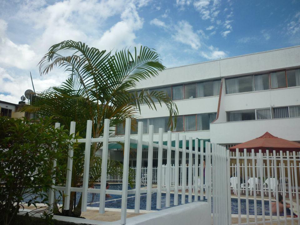 Hotel Calamo Plaza Питалито Екстериор снимка